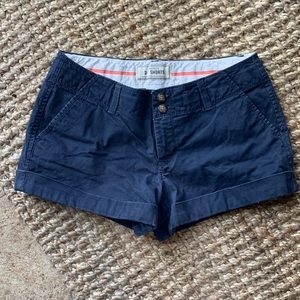 Old Navy khakis- 3.5” shorts -size 4. Low-rise. Navy